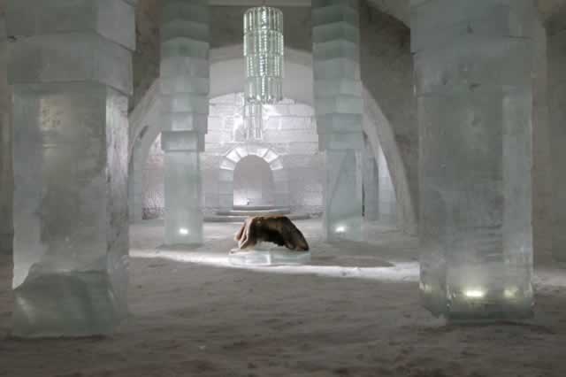 Snow World 21